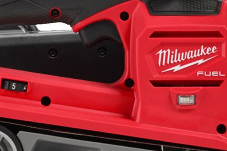 Ovládání brusky Milwaukee M18 FBTS75